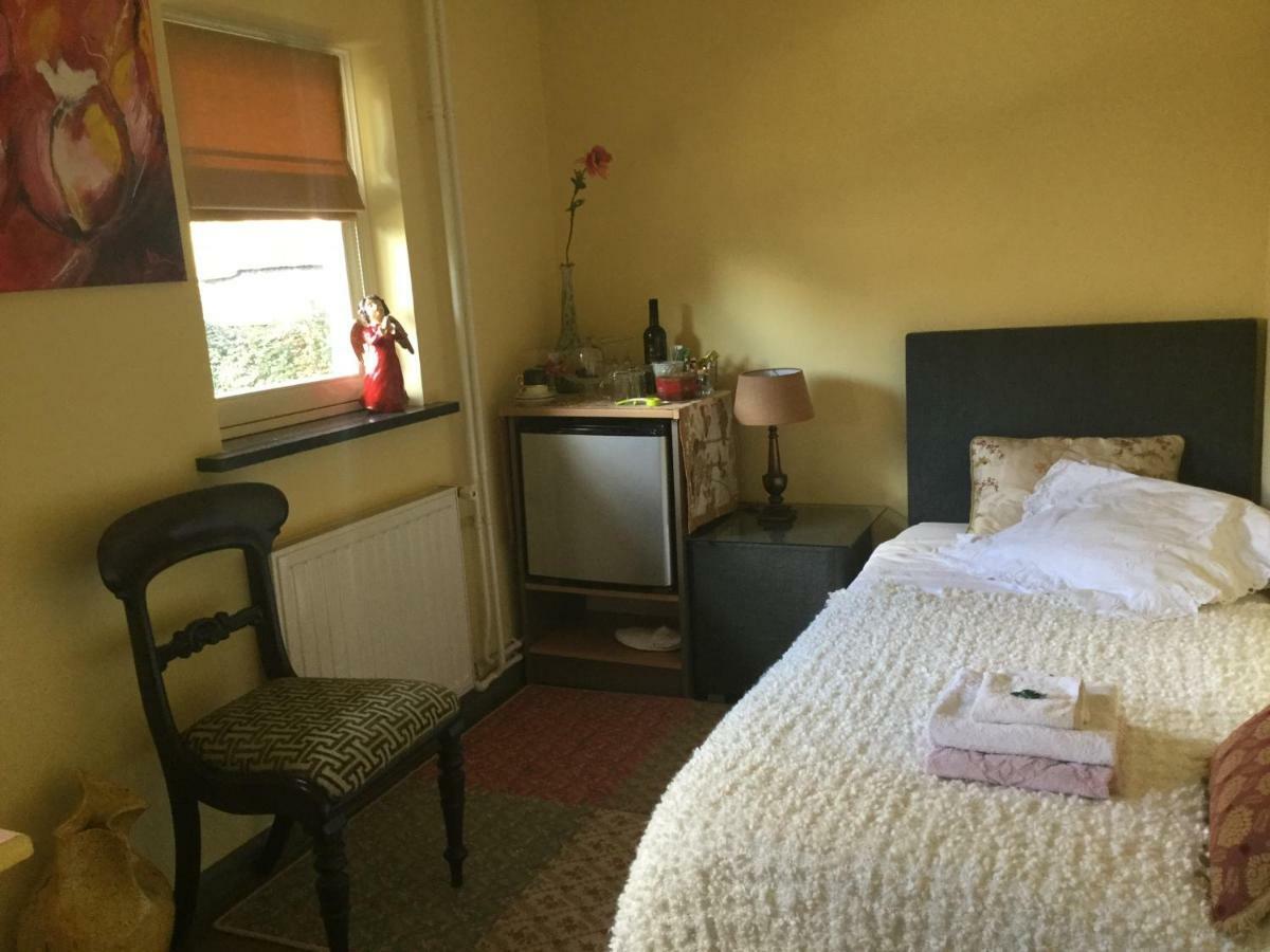 Lux Bed & Breakfast 3*